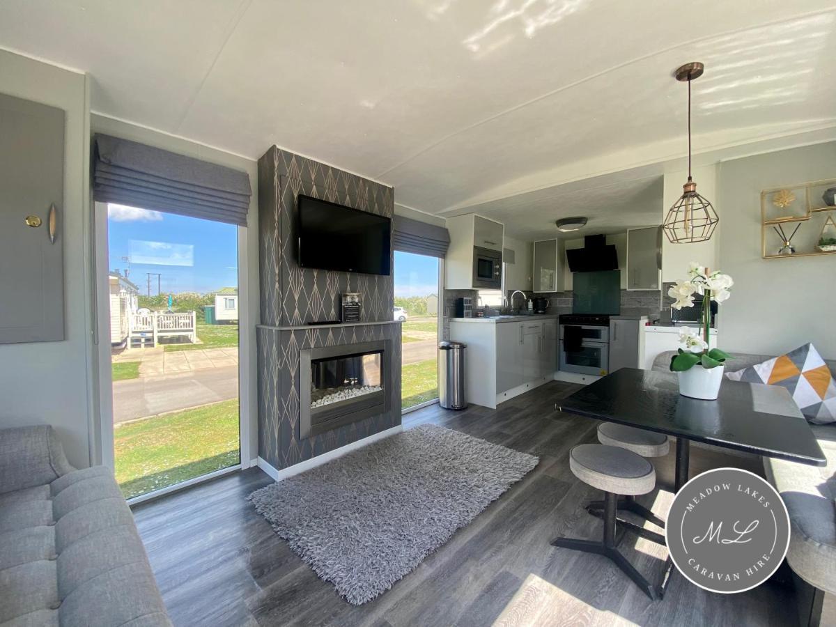 Meadow Lakes 22 - Golden Palm, Pet Friendly, Wifi, Bed Linen - Meadow Lakes Caravan & Lodge Hire Skegness Eksteriør billede